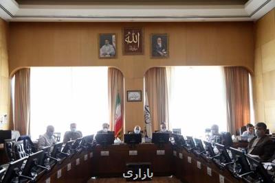 تاكید كمیسیون صنایع بر پرداخت مطالبات خودروسازان به قطعه سازان