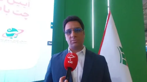 چت بات بازار سرمایه مسیری رایگان برای پاسخ به سوال سهامداران به همراه فیلم